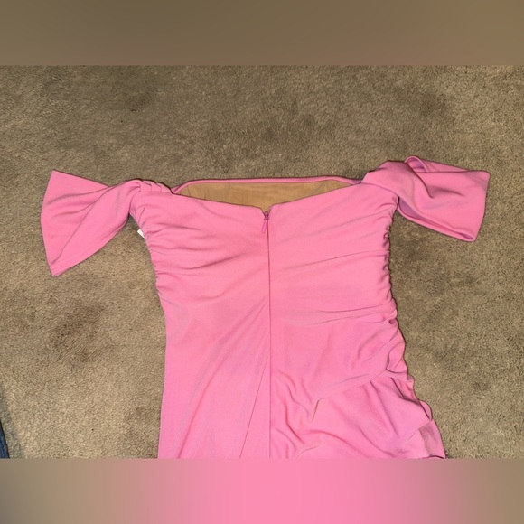 CINQ À SEPT Delaney Off The Shoulder Jersey Dress - Picture 6 of 9